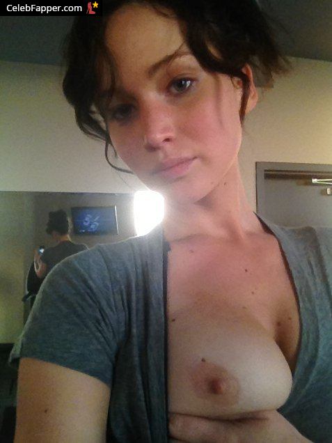 jennifer lawrence fap nude naked tits breast boobs nipples pelada
